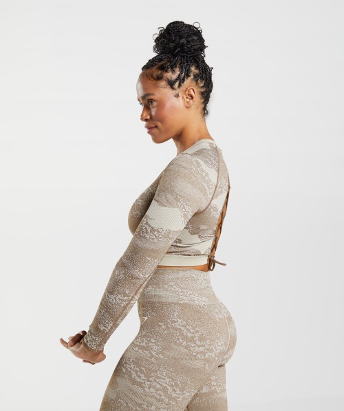 Gymshark Adapt Camo Sem Costura Parte De Trás Com Cadarço Top Lava-pebble Cinza-soul Marrom