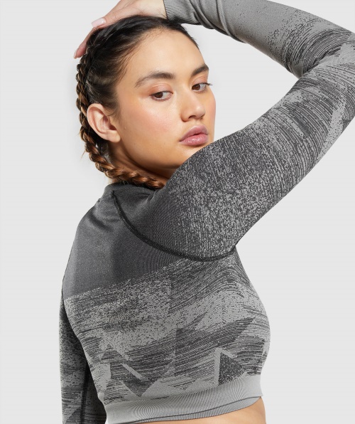 Gymshark Adapt Top Cropped Ombre Triangular Preto