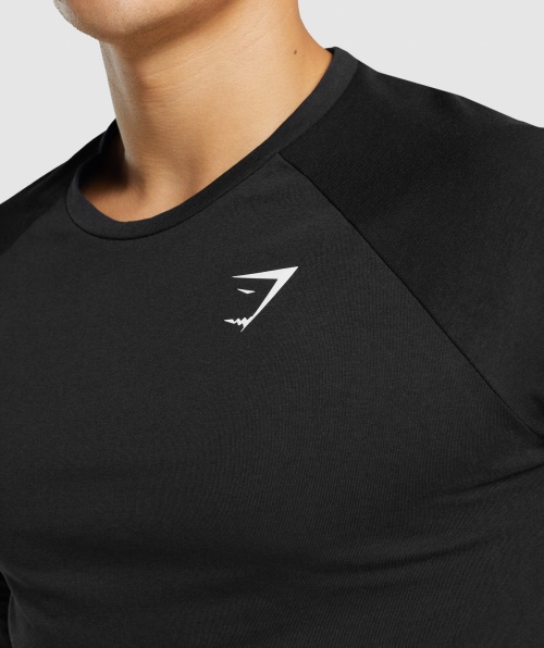 Camiseta Gymshark Critical 2.0 Manga Longa Masculina Preta
