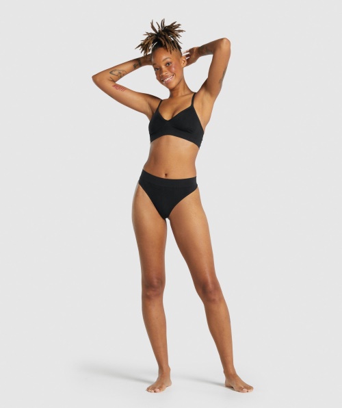 Gymshark Bralette Decote Baixo Sem Costura Preta