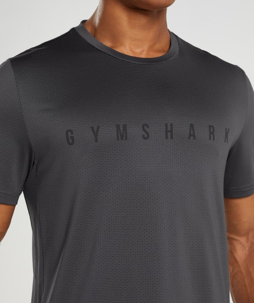 Camiseta Com Listras Esportivas Gymshark Cinza ônix