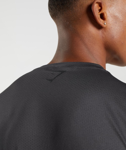 Camiseta Com Listras Esportivas Gymshark Cinza ônix